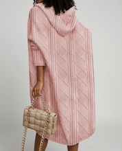 Lang stijlvol dames vest met capuchon