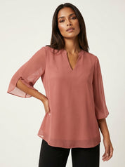 Luchtige chiffon blouse met V-hals – Céline