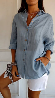 Luchtige dames blouse met knopen – Élise
