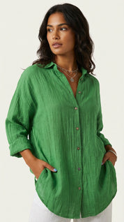 Luchtige dames blouse met knopen – Élise