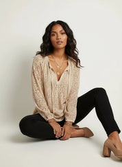 Luchtige kanten blouse met bohemian uitstraling - Kelly