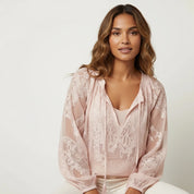Luchtige kanten blouse met bohemian uitstraling - Kelly