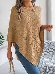Zachte gebreide dames poncho – Novena