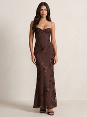 Luxe maxi jurk met bloemenkant en open rug - Luna