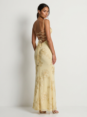 Luxe maxi jurk met bloemenkant en open rug - Luna