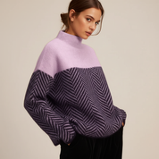 Luxe dames coltrui met zachte structuur – tijdloos en elegant