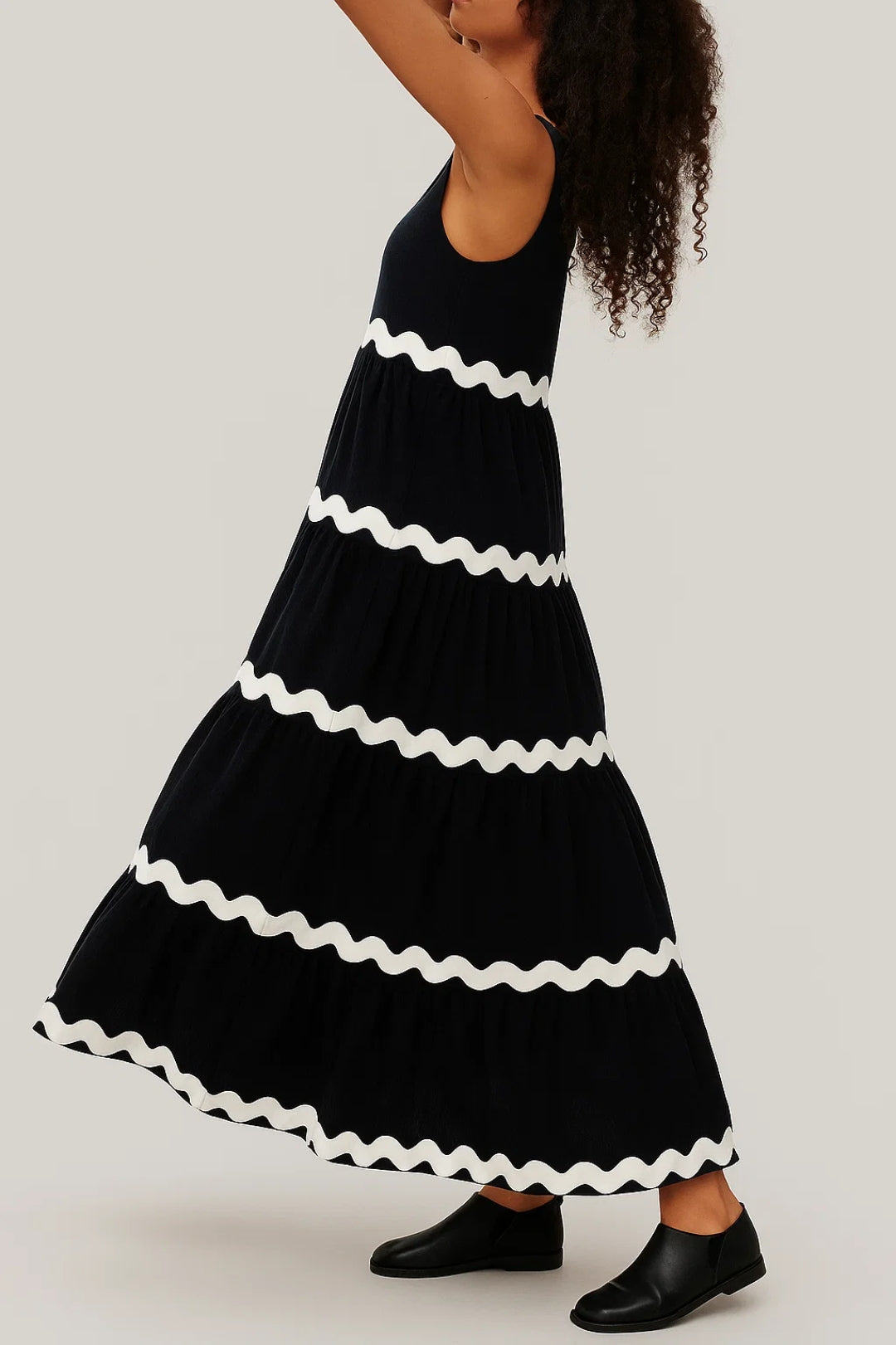 Maxi jurk met golvend contrastdetail - Sophie
