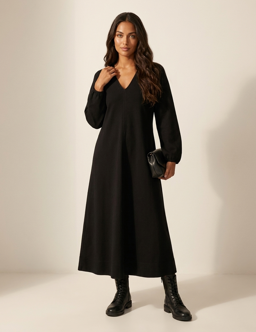 Minimalistische_maxi_jurk_met_lange_mouwen_-_No_lle_1.png