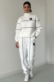 Moderne sportieve tweedelige set voor dames