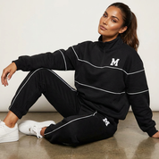 Moderne sportieve tweedelige set voor dames