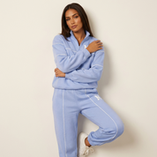 Moderne sportieve tweedelige set voor dames