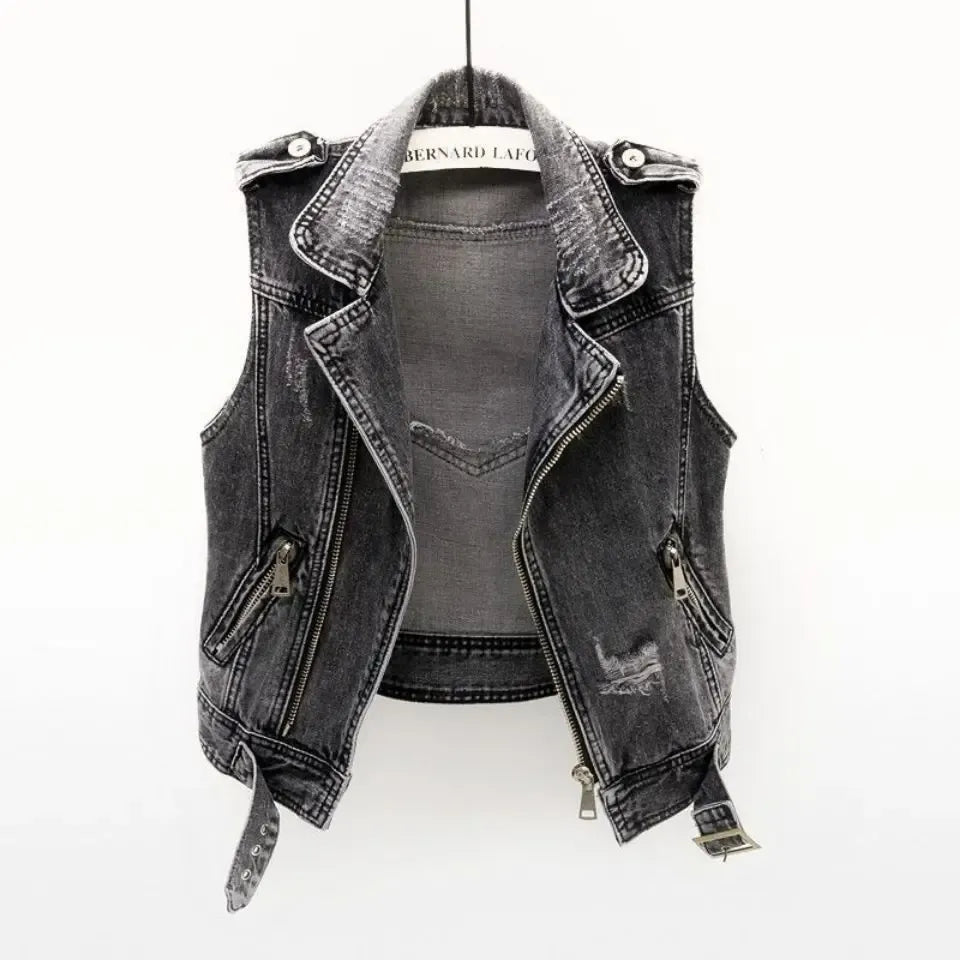 Mouwloos denim vest met biker uitstraling – Mila