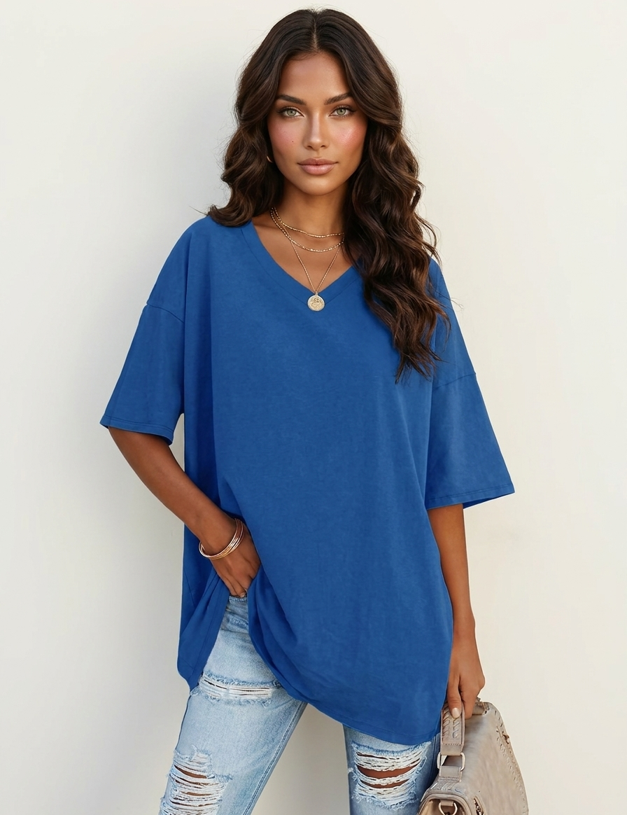 Oversized_V-hals_T-shirt_-_Sophie_2.png
