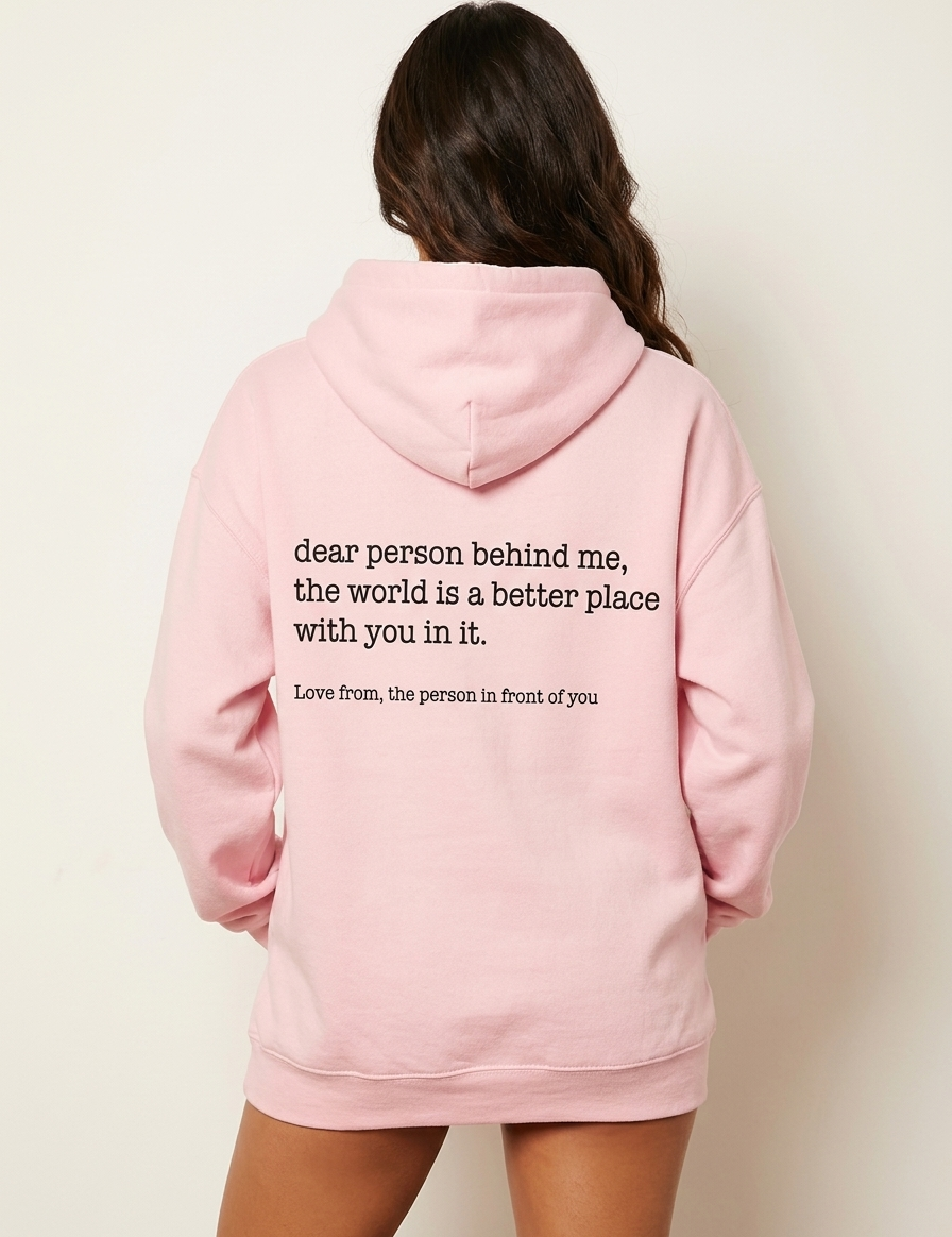 Oversized_hoodie_met_inspirerende_quote_-_Emma_2.png