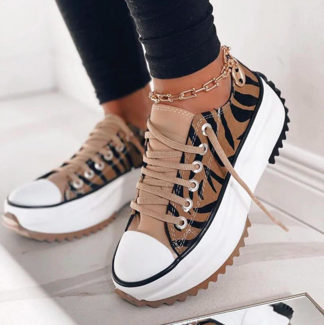 Platform sneakers with chunky soles - Tess