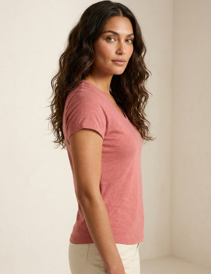 Premium_Dames_V-Hals_T-Shirt_Mila_2.png