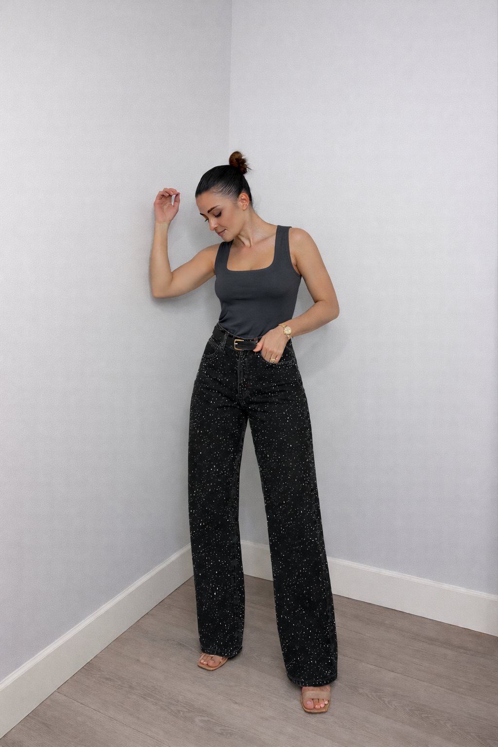 Rechte High Waist Jeans met Subtiele Glitterdetails – Elodie