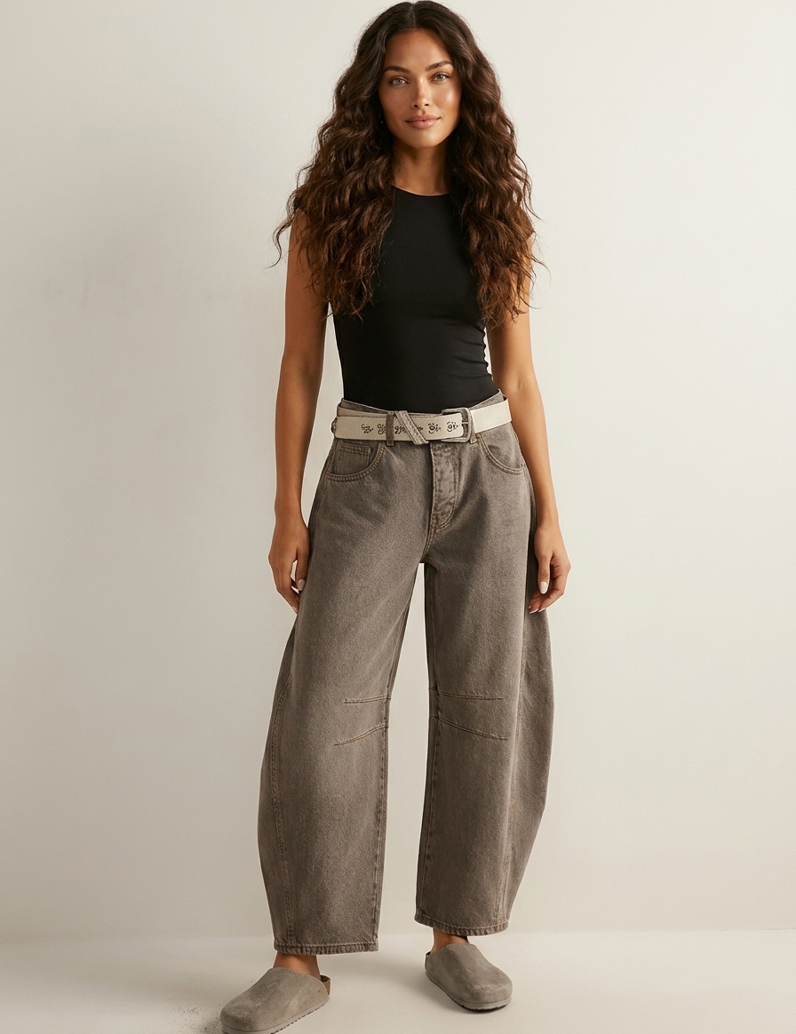 Relaxed_barrel_jeans_-_Noa_1.png