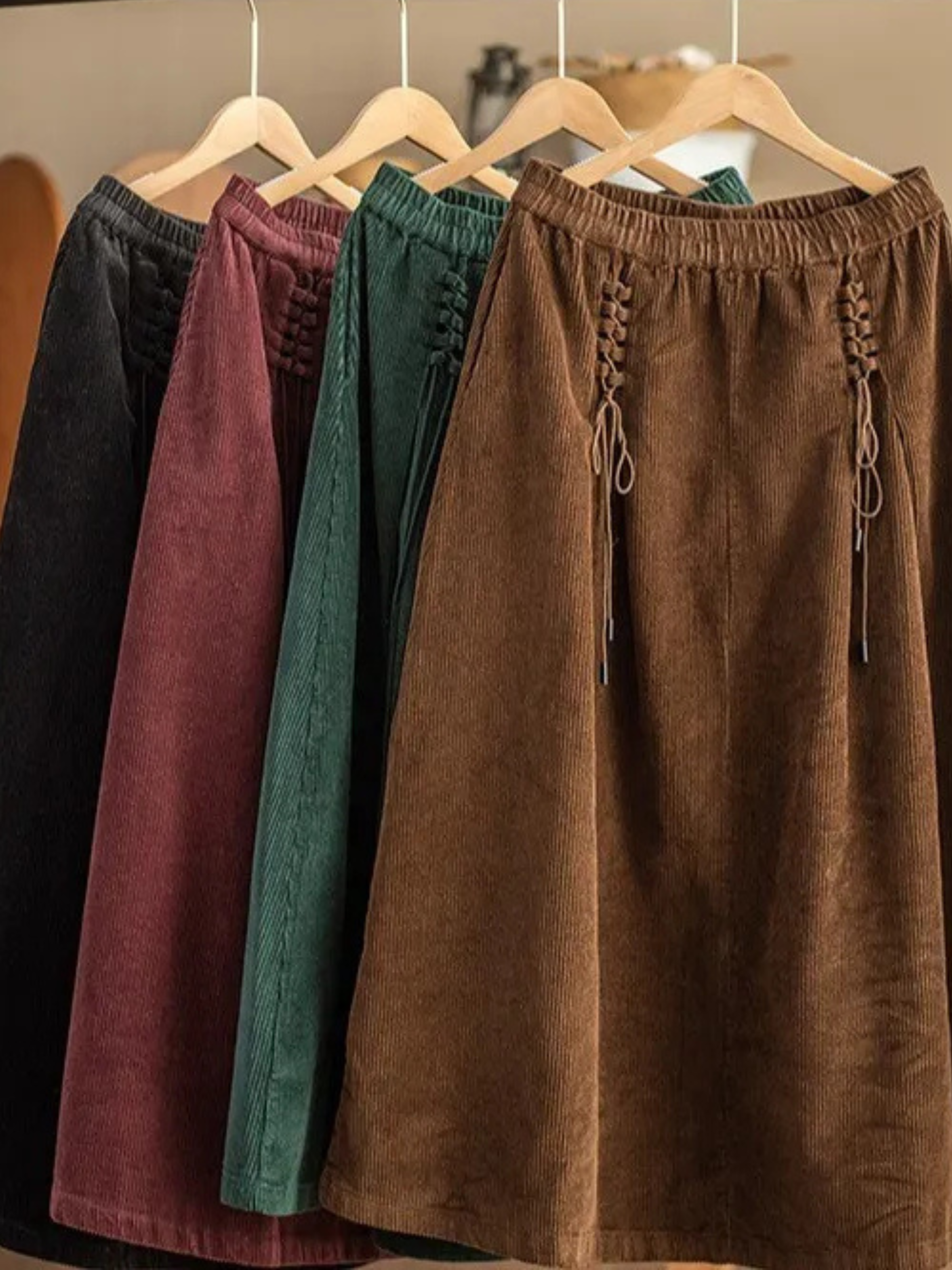 Ribfluwelen maxi damesrok  – Cassia