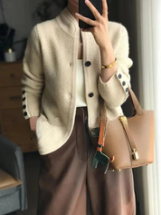 Luxe gebreid vest met opstaande kraag - Claire