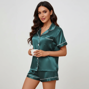 Satijnen dames pyjama set – Elara