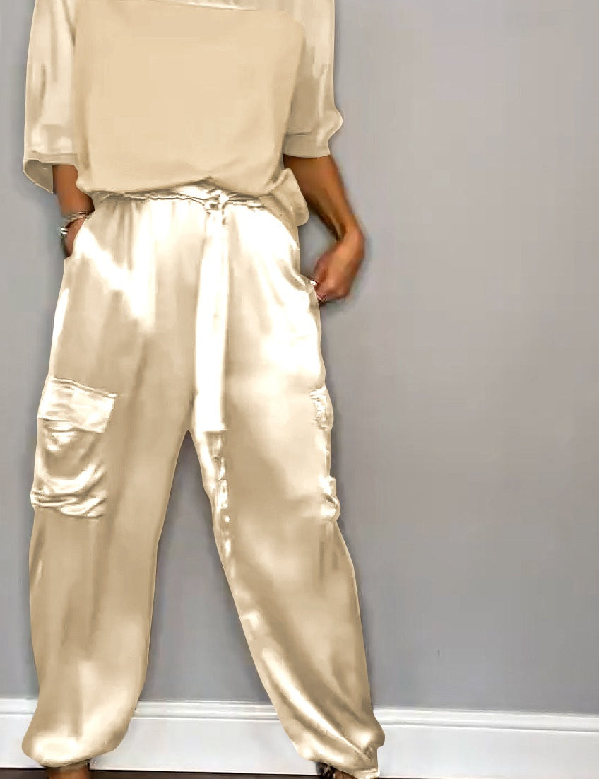 Satin women's set with cargo trousers and loose top – Inge