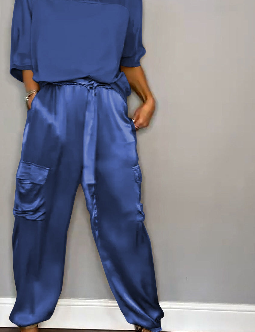 Satin women's set with cargo trousers and loose top – Inge