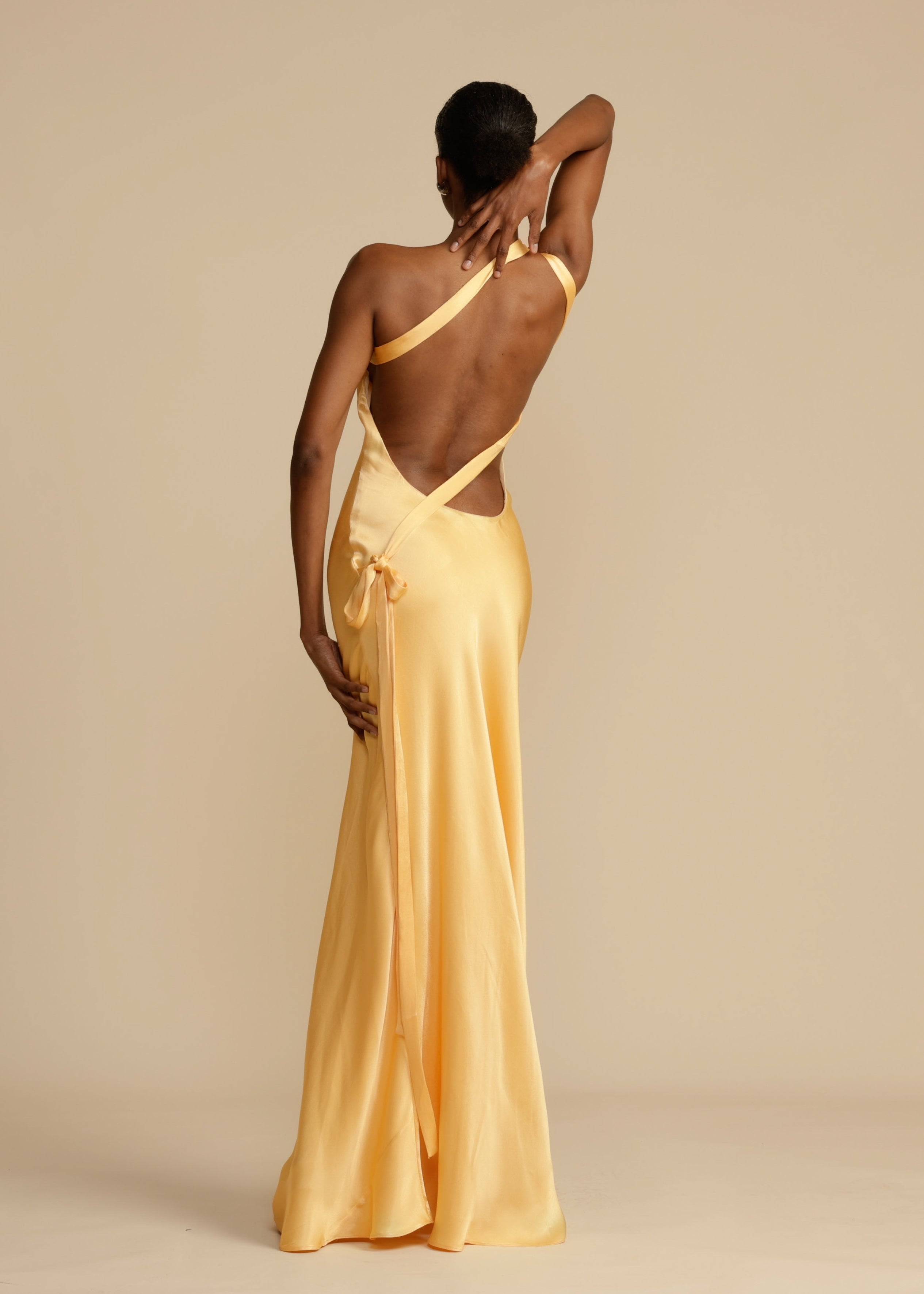 Satijnen one shoulder maxi jurk dames – Valérie
