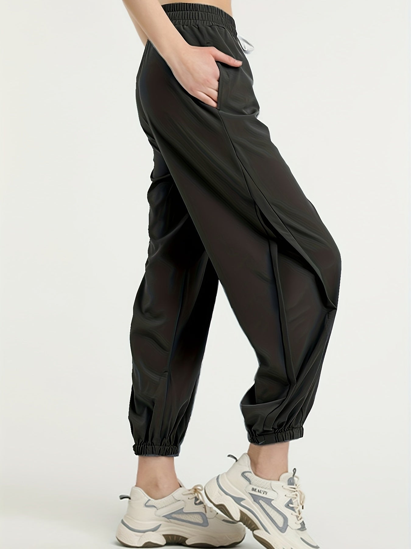 Sportieve dames jogger met mesh details – Evoque