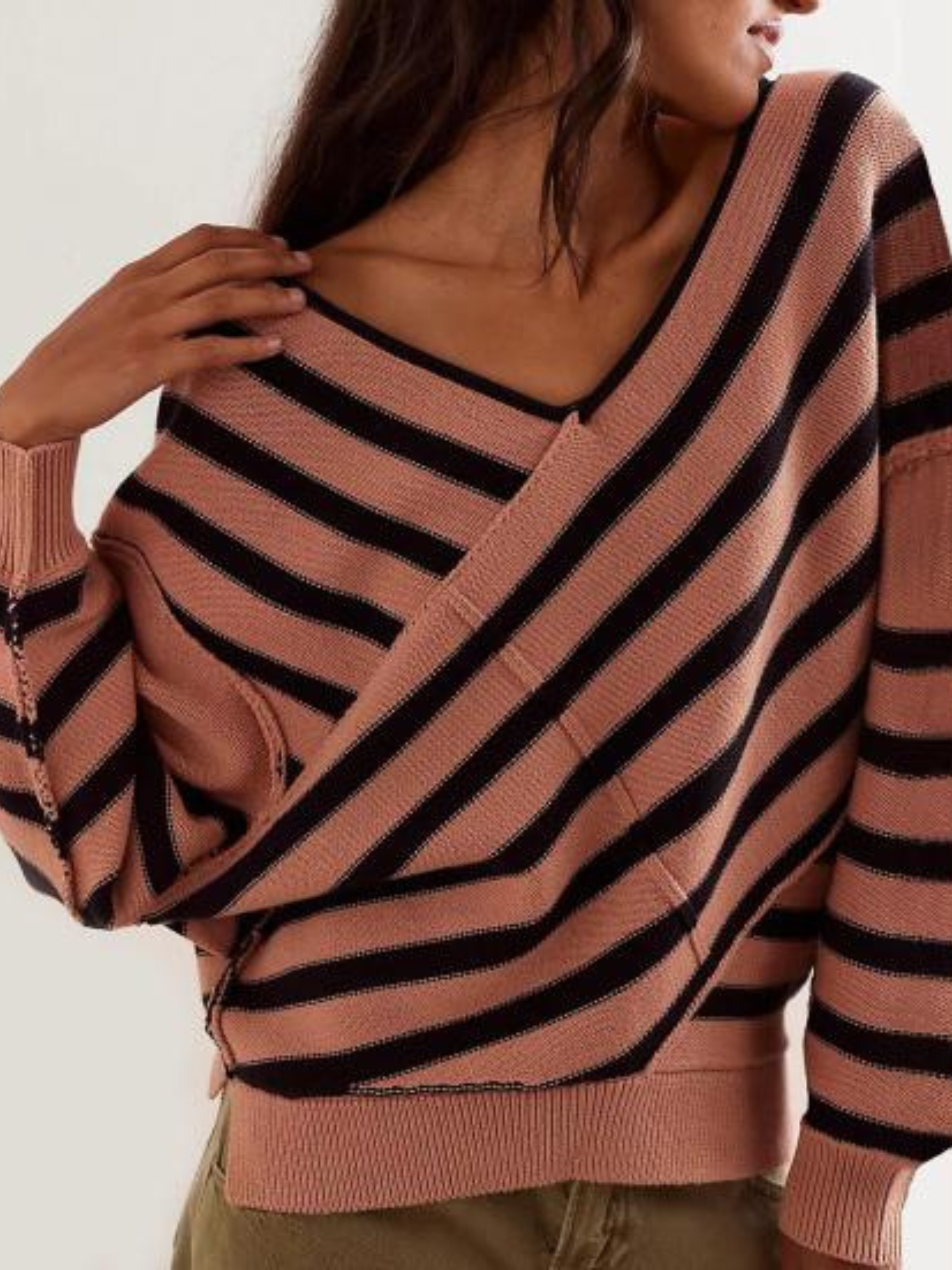 Stijlvolle dames off-shoulder trui – Elara