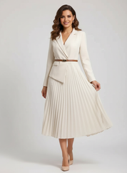 Stijlvolle midi jurk met geplisseerde rok en elegante blazerlook