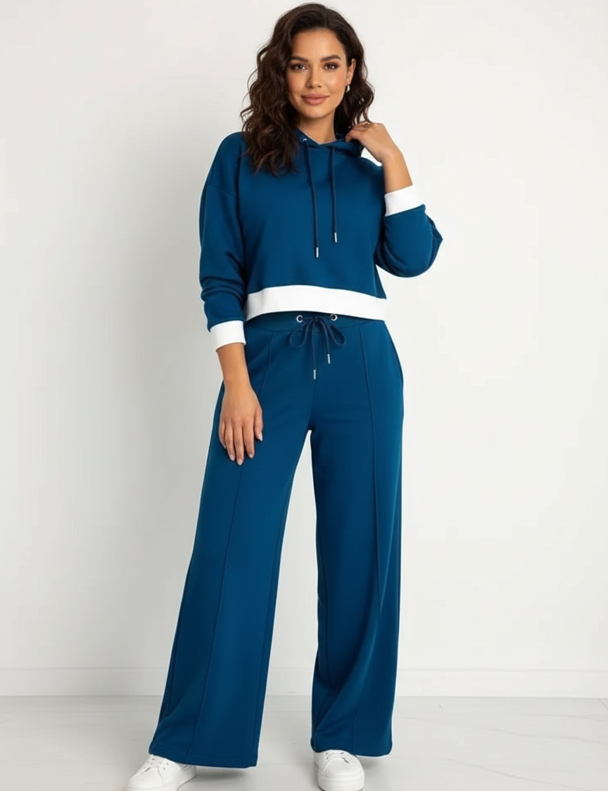 Stylish two-piece loungewear set with hoodie and wide-leg trousers – Dina