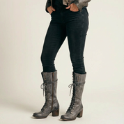 Stijlvolle veterlaarzen met hak voor dames