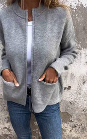 Tijdloos damesvest met zakken en zachte structuur