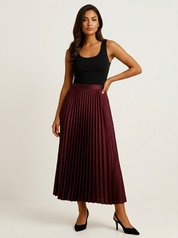 Tijdloze satijnen plissérok met elegante uitstraling