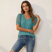 elegante dames top met verfijnde details en vrouwelijke uitstraling