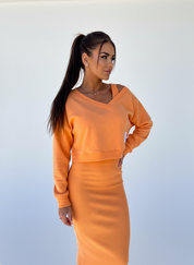 Tweedelige midi set met off-shoulder top