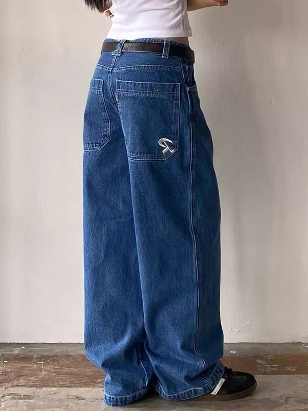 Vintage boyfriend jeans met borduurdetail op de achterzak
