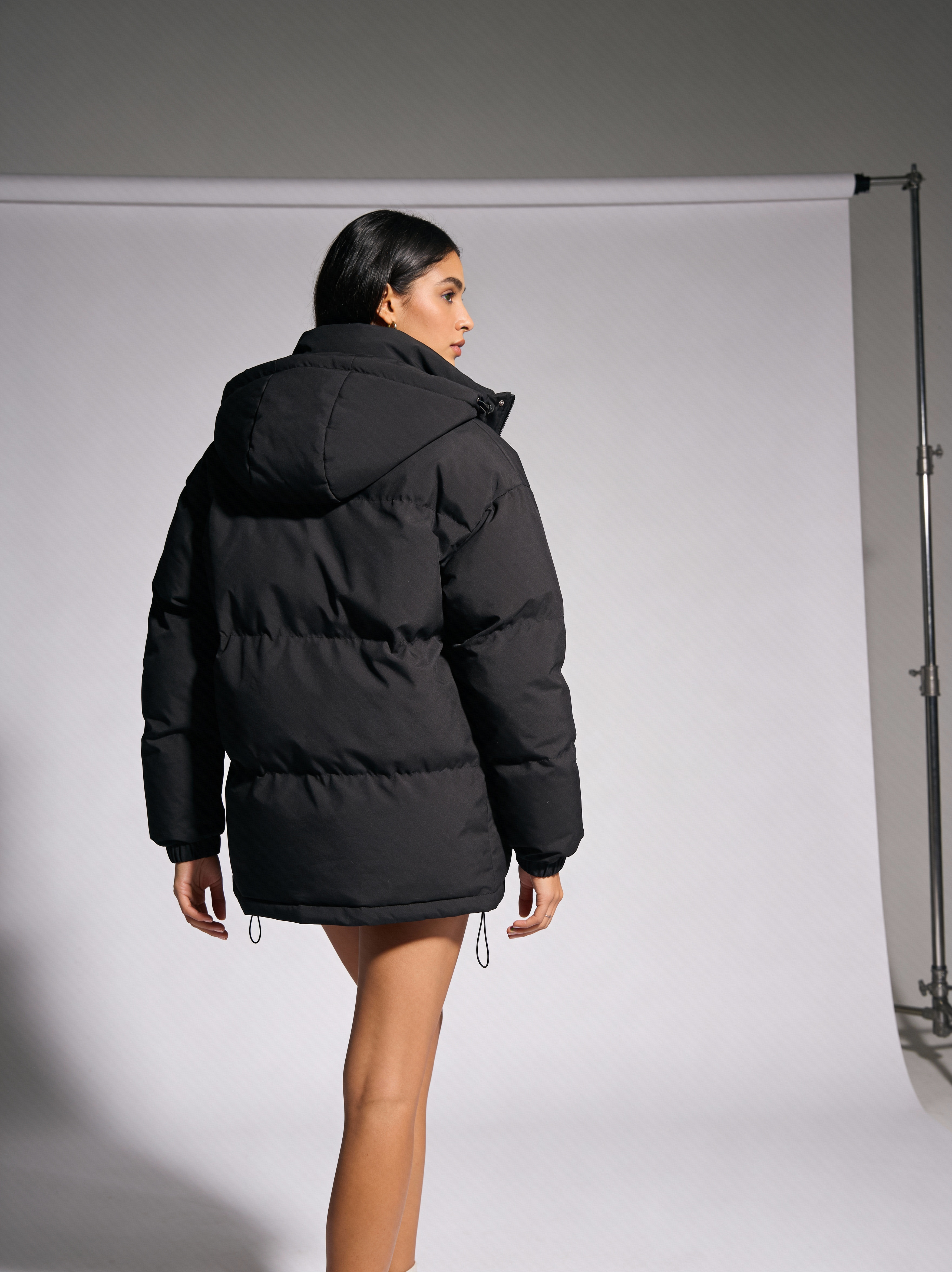 Warme winterjas dames met capuchon – licht & comfortabel