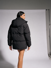 Warme winterjas dames met capuchon – licht & comfortabel