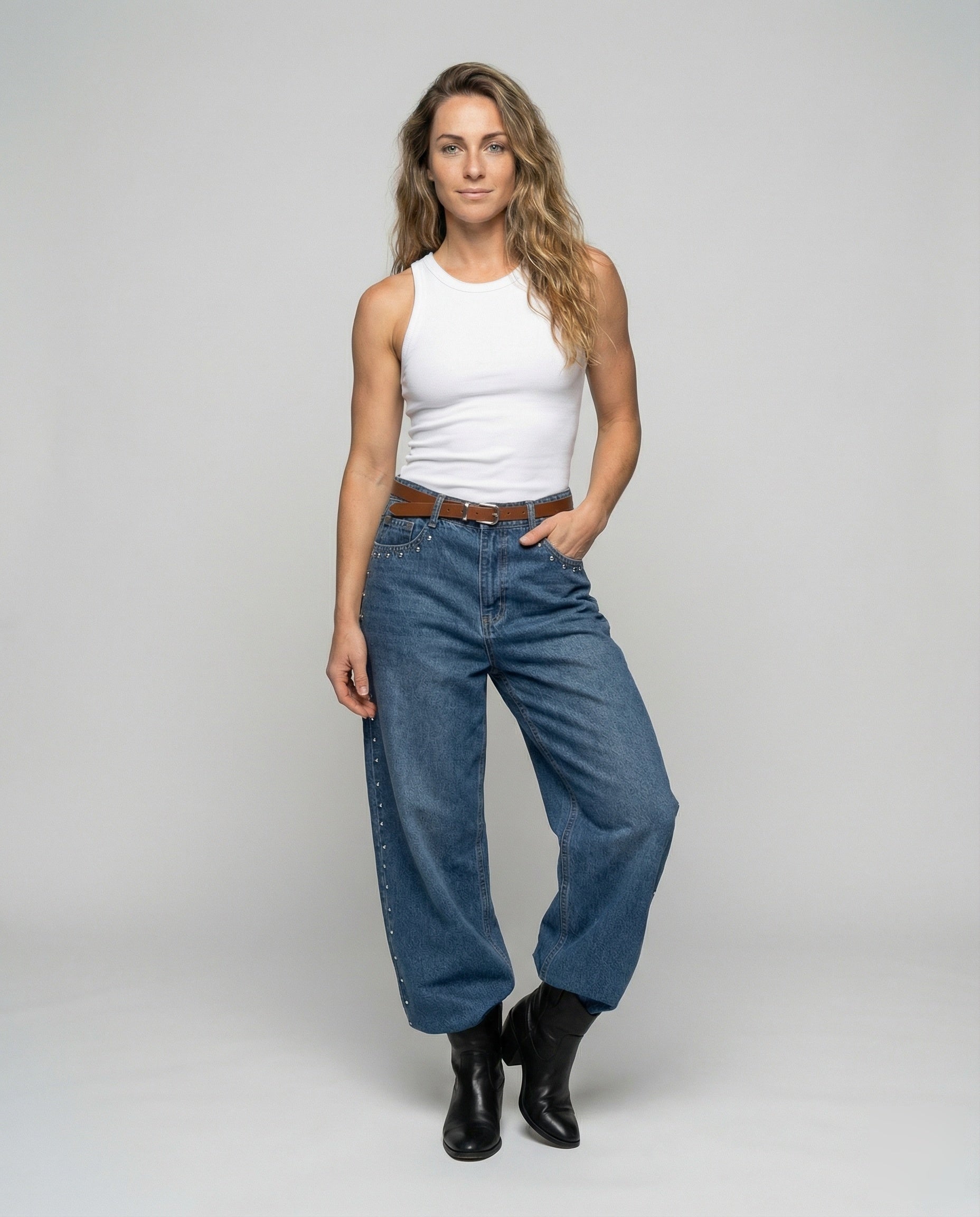 Wide leg jeans met studs - Vivid