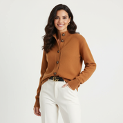 Zachte gebreide dames cardigan met knopen en kraag