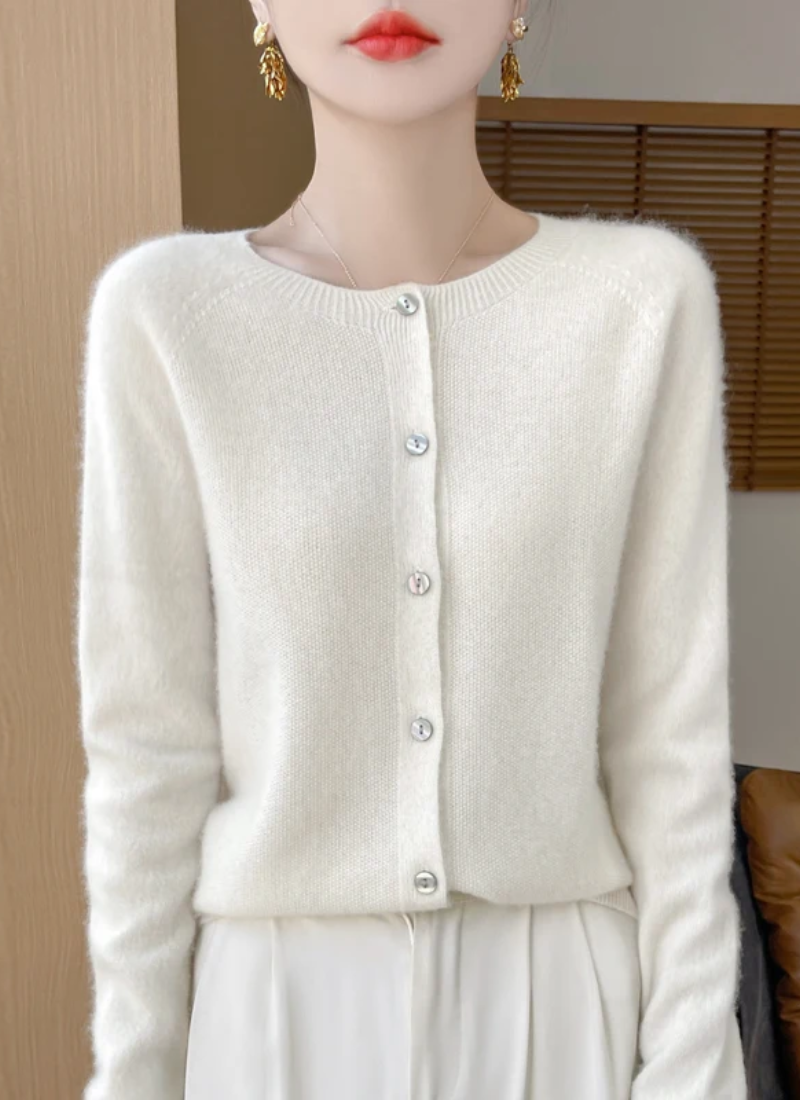 Zachte fijngebreide dames cardigan – Amélie