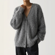 Zachte gebreide dames cardigan met knoopsluiting