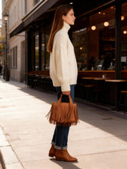 Zachte oversized damestrui met warme colkraag