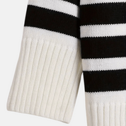 Zachte oversized gebreide trui met col en strepen