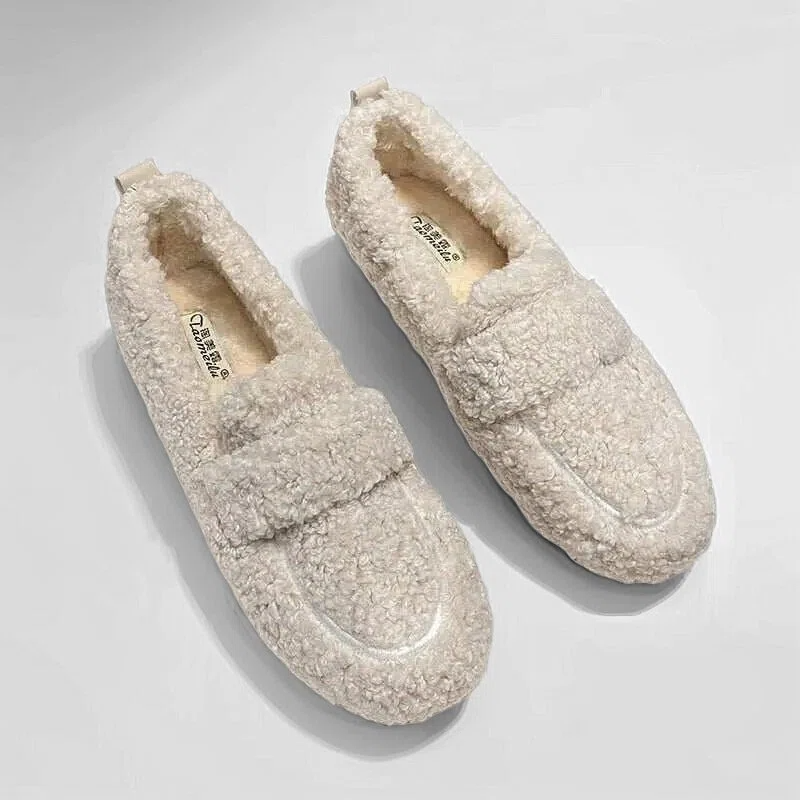 Zachte pluche damespantoffels met antislip zool