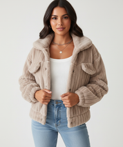 Zachte rib sherpa jas dames met drukknoopsluiting – Amira