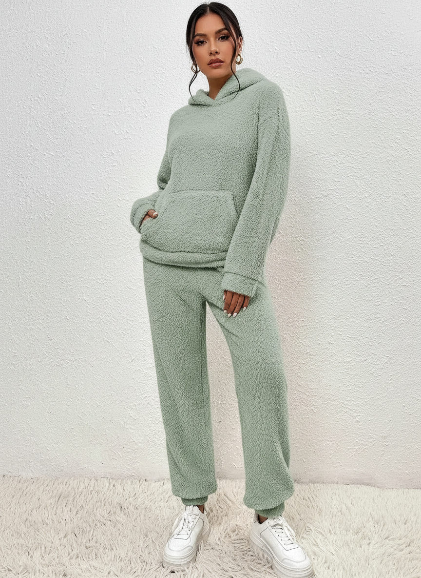 Zachte teddy dames lounge set met hoodie – Lieve