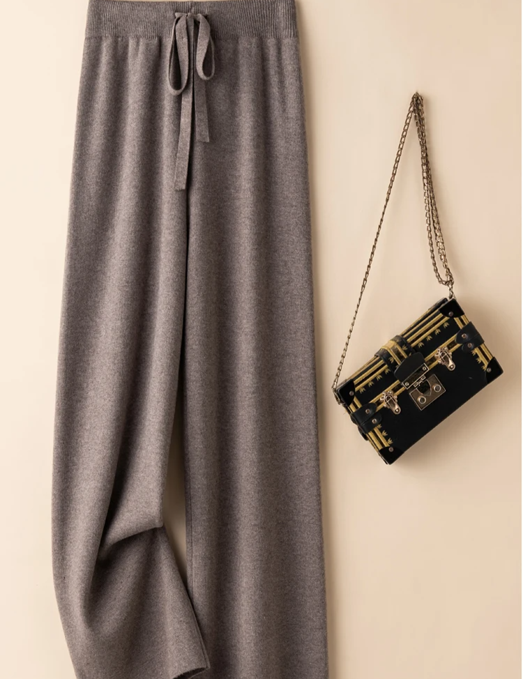 Soft wide-leg trousers for women – Aurelle